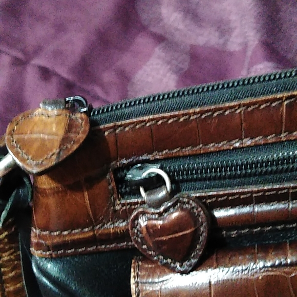 Small Brighton faux leather faux crocodile purse - Picture 13 of 13